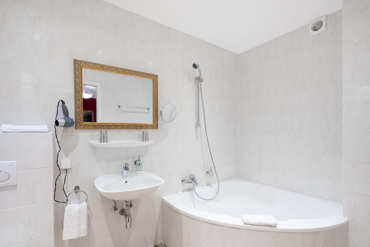 Hotel Nibelungenhof Tulln An Der Donau Екстер'єр фото